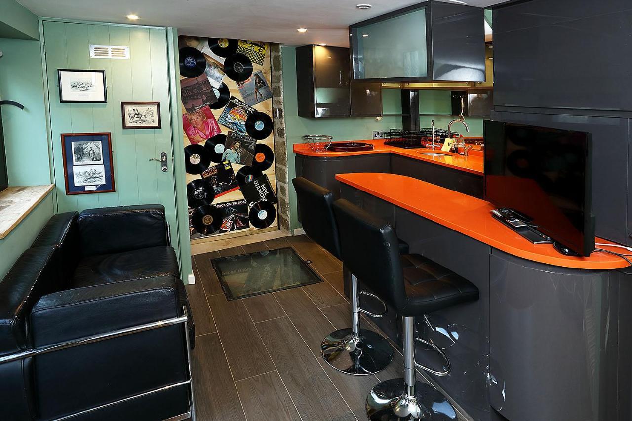 Snobs And Rebels Apartments Shaftesbury Ngoại thất bức ảnh